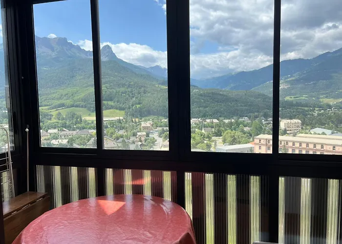 Terrasse Adroit T2 - Wi-fi Gratuit Barcelonnette
