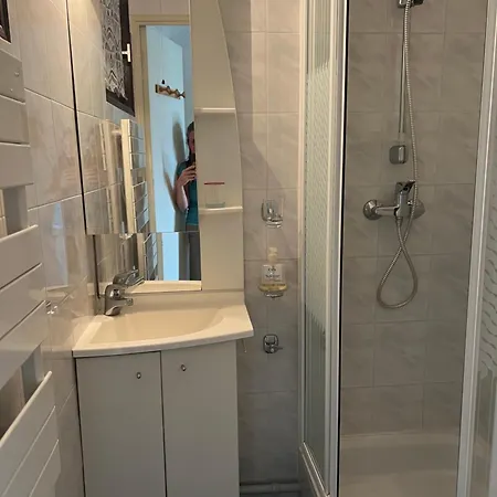 Terrasse Adroit T2 - Wi-fi Gratuit Barcelonnette